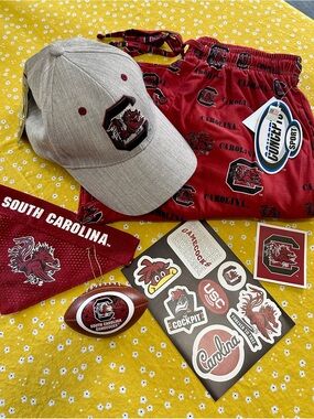 🏈 NWT❗️University of South Carolina Gamecocks  ‼️ Lounge pant / Ball cap & more!